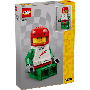 Zväčšená minifigúrka pretekára