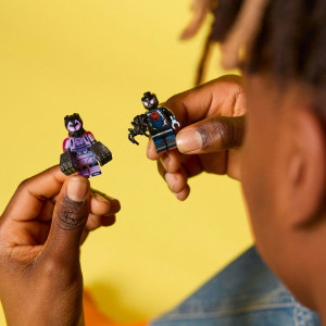 Spider-Man: Cez paralelné svety