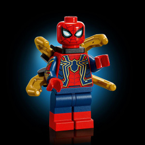 Busta Iron Spider-Mana