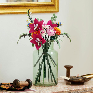 Krásna kytica rúžových kvetov