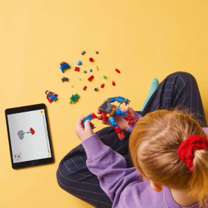 Superman™ v robotickom obleku vs. Lex Luthor™